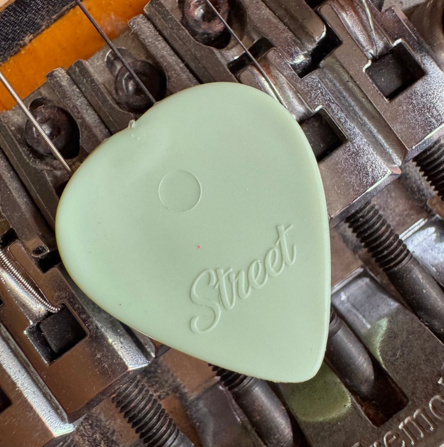 Street nylon light green 0,8 mm.