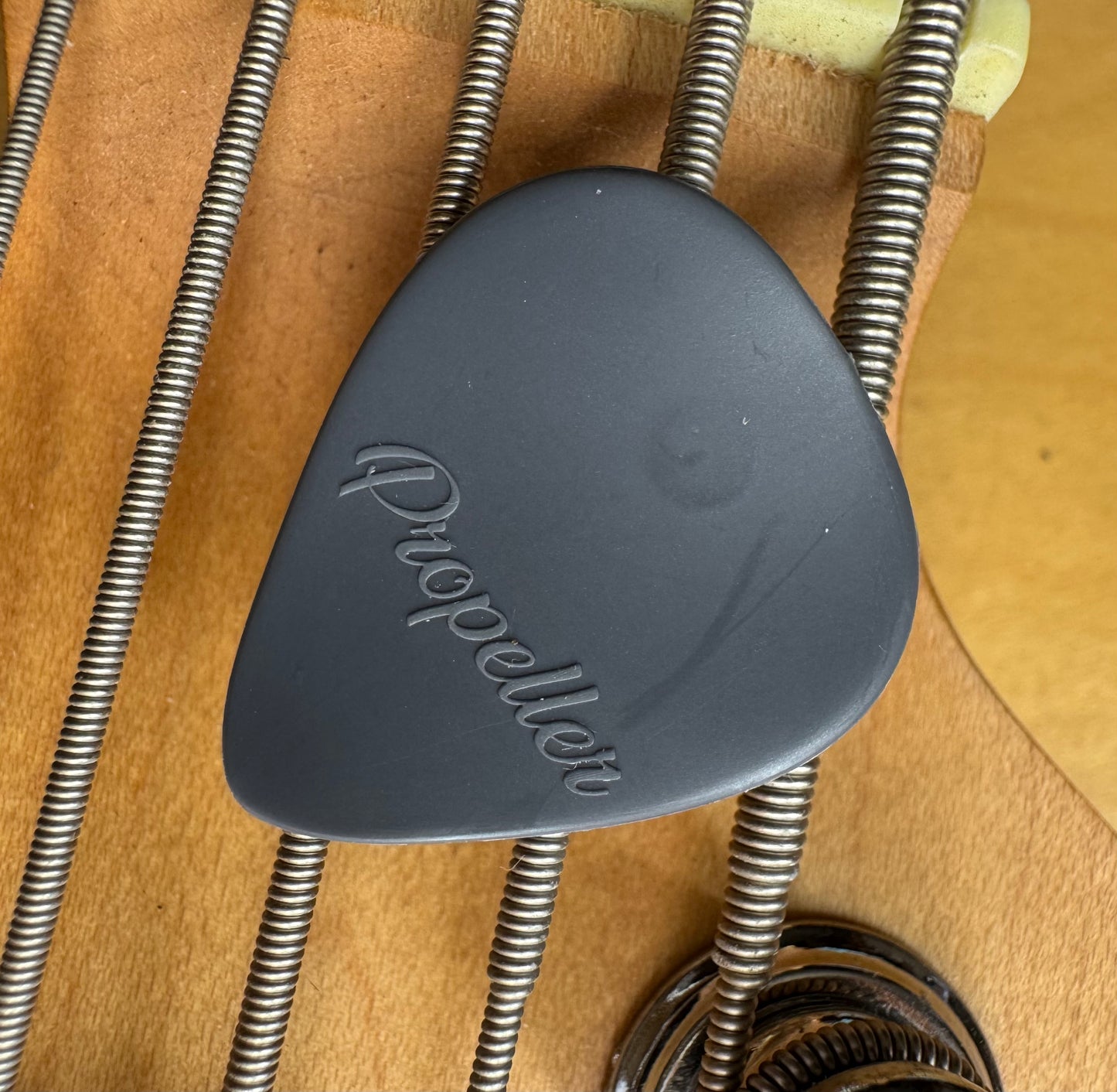 Propeller nylon H grigio 0,88 mm.
