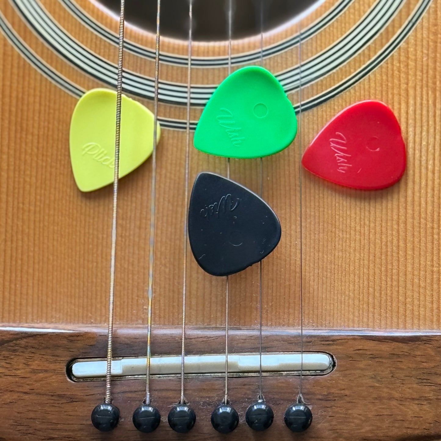 Pacchetto Wish - 12 plettri ergonomici Plick the Pick per chitarra acustica ed elettrica