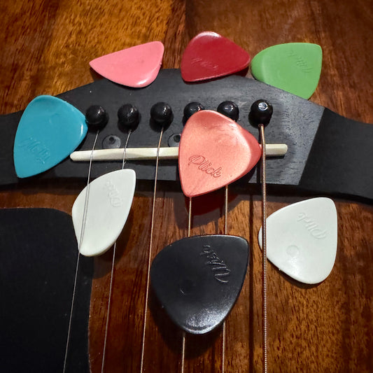 ACOUSTIC-Paket - 8 ergonomischen Plektren von Plick the Pick für Akustikgitarre