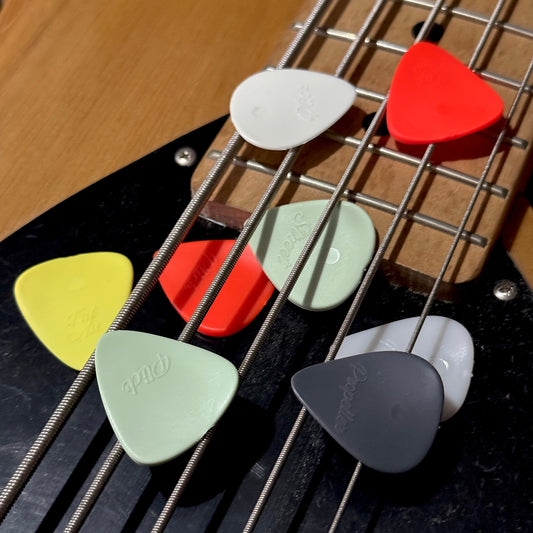 BASS-Paket - 8 Ergonomische Plektren für Bass